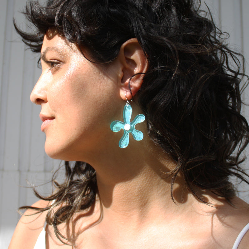 Amoeba Earrings | Large on Earhook